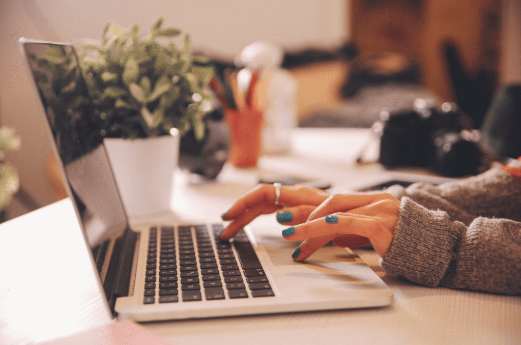 community manager freelance agen création refonte site internet